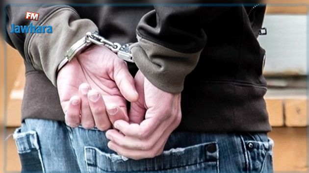 انتخابات تشريعية.. إيقاف مترشح وشخص اخر من اجل شبهة تقديم أموال و شراء تزكيات