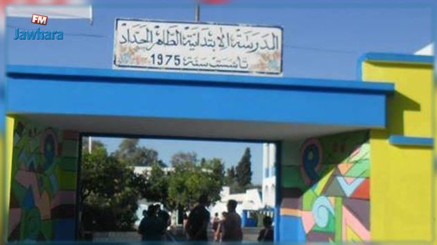 بني خيار.. أولياء يغلقون مدرسة ابتدائية 