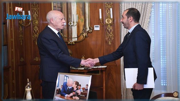 رئيس الدولة يؤكد ضرورة الإسراع في تركيز مؤسسة 