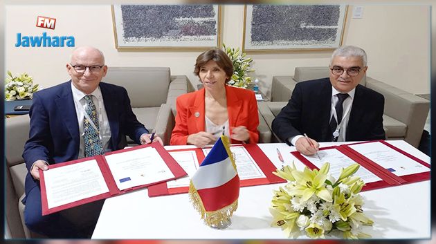 التوقيع على وثيقة للتعاون بين تونس وفرنسا لدعم المكتسبات اللغوية للتلاميذ
