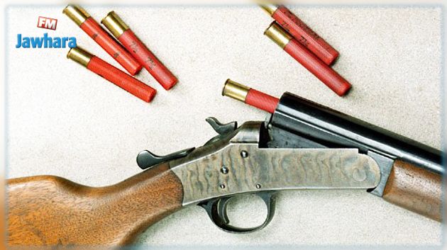 جندوبة: إيقاف مفتش عنه من أجل قضية إرهابية وحجز بندقية وبدلات عسكرية