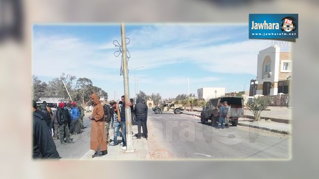 تواصل الاحتقان في الذهيبة ومواجهات في بن قردان