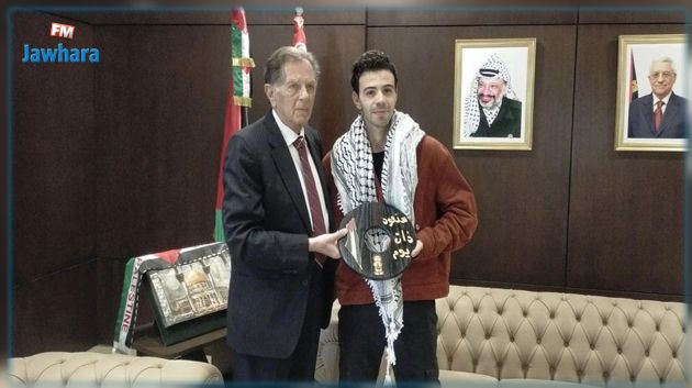السفارة الفلسطينية تكرّم التّونسي أمين بالآغا