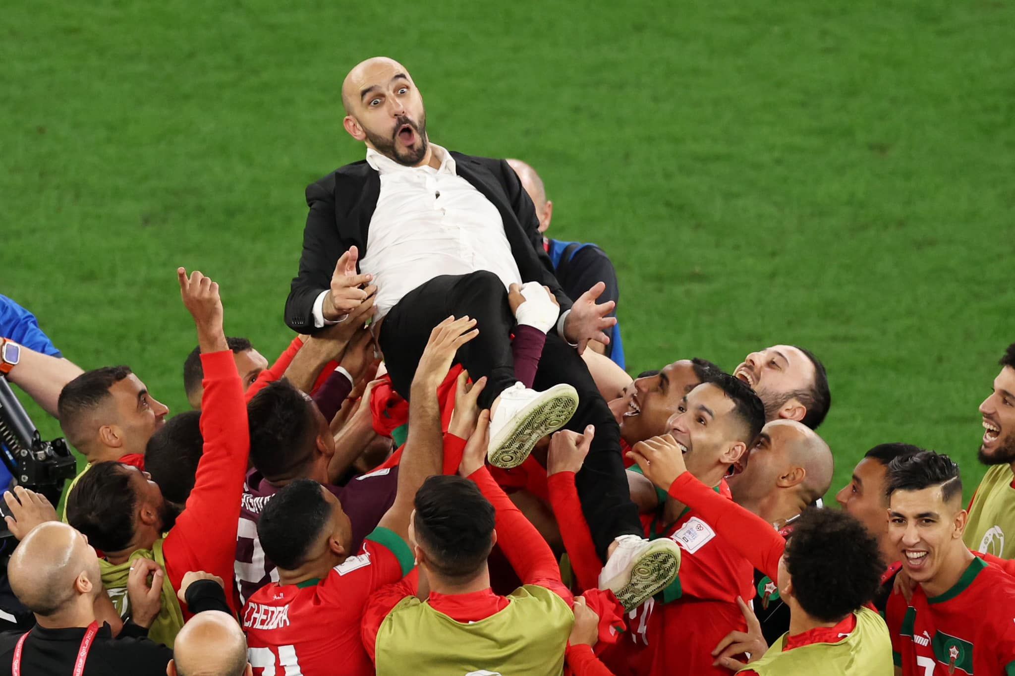 وليد الركراكي: لدينا رغبة في وضع إفريقيا على قمة العالم و هدفنا التتويج باللقب
