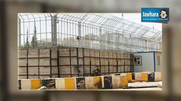 بعد بريطانيا والولايات المتحدة : فرنسا تغلق سفارتها في اليمن