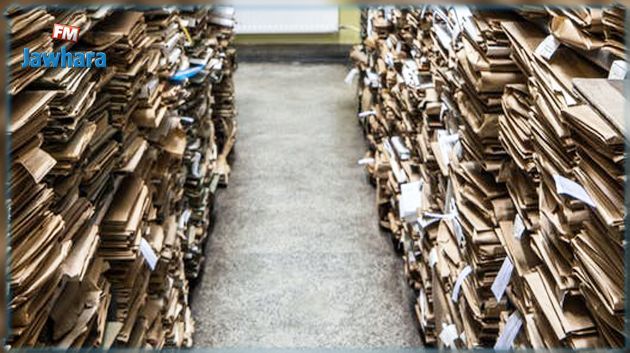 جرار محمّل بأرشيف بلدية ووثائق إدارية في منوبة: النيابة العمومية تتحرّك