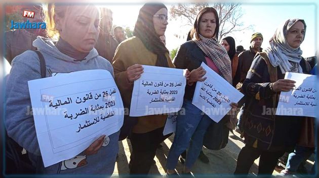 قانون المالية الجديد يجبر شركاتٍ لتكرير الرمال وتصديرها على إيقاف نشاطها