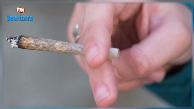 الجبل الأحمر : منحرف يروج المخدرات في محيط مدرسة ابتدائية