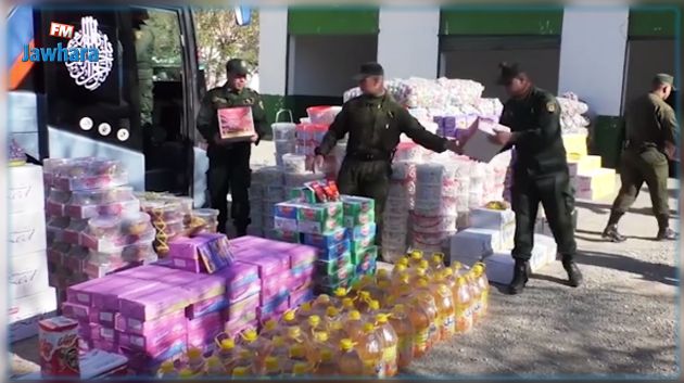 الجزائر : إيقاف 7 تونسيين من أجل تهريب مواد غذائية على متن حافلة سياحية