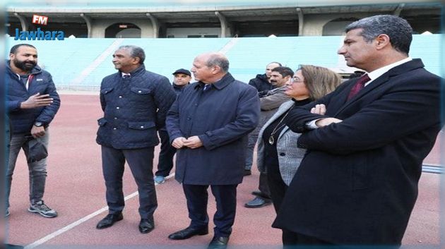 وزير الرياضة يؤدي زيارة إلى ملعب رادس 