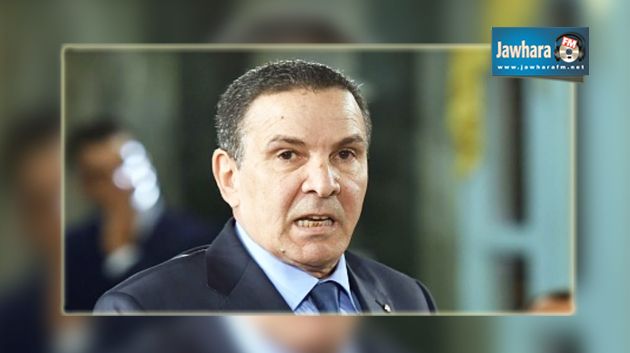  وزير الدفاع : تونس عازمة على محاربة الإرهاب
