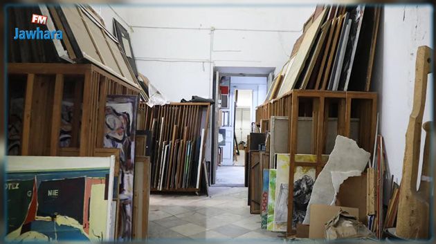 وزيرة الثقافة تأذن بإخلاء مخازن الرصيد الوطني للفنون التشكيلية الموجودة بباردو