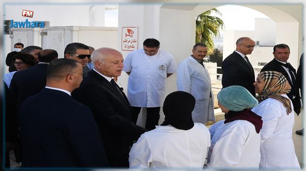 سعيّد يؤدي زيارة إلى مستشفى الرابطة (فيديو)