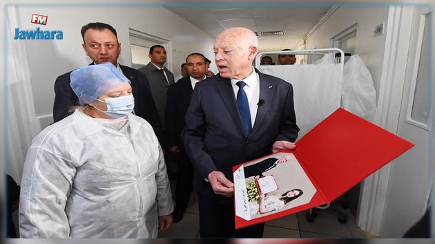 سعيد يزور الطالبة