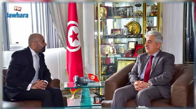دعم التعاون العسكري محور لقاء بين وزير الدفاع وسفير الكويت بتونس