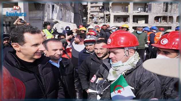 بشار الأسد يزور المناطق المنكوبة ويطّلع على عمل فرق الإنقاذ (صور)