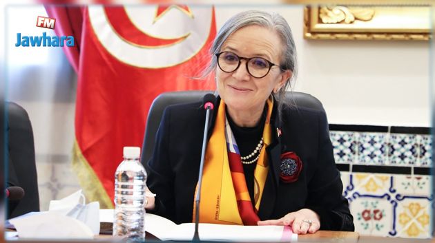 رئيسة الحكومة تؤكد ضرورة تحسين التزويد بالمواد الأساسية قبل حلول رمضان