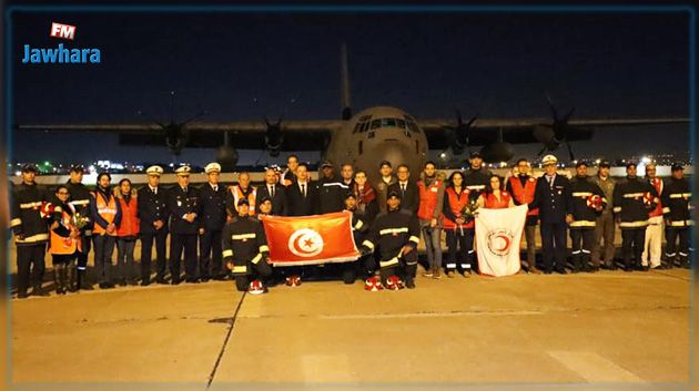 وصول إحدى طائرات المساعدات التونسية قادمة من سوريا 