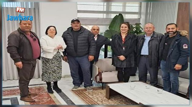 شخص غير مرغوب فيه وعليها مغادرة البلاد بأمر من الرئيس.. هذا ما صرحت به ايستر لينش