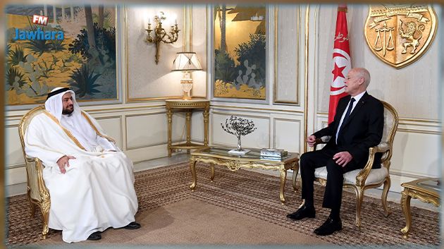 رئيس الجمهورية يتلقى رسالة شفوية من أمير قطر