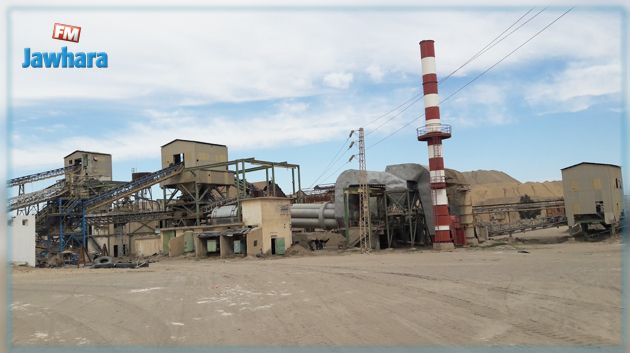 عودة الهدوء إلى مدينة أمّ العرائس وإستئناف عملية وسق الفسفاط