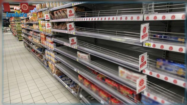 مختصّ في علم النفس: شحّ المواد الأساسية يولّد الإحباط