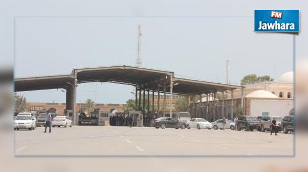 ليبيا تقرر السماح للتونسيين باستئناف نشاطهم التجاري