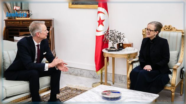 محادثات بين رئيسة الحكومة وسفراء أندونيسيا والصين وفنلندا