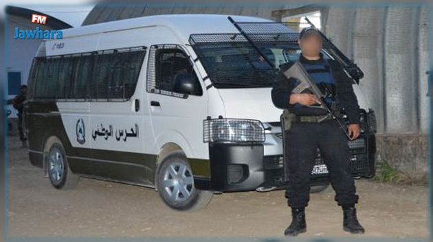 أريانة : إلقاء القبض على طاقم مركب صيد بحري و حجز كمية من المواد المخدرة