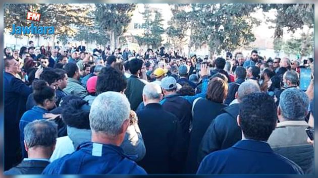 قربة.. تشييع جنازة الناشطة الحقوقية الفقيدة أحلام بلحاج 