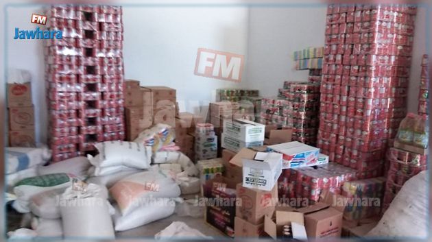 الكشف عن مخزن ضخم للمواد الغذائية في الكاف