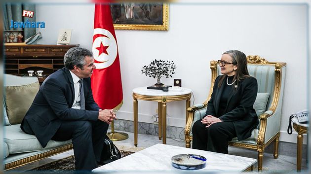 'سانوفي' تؤكد استعدادها لتوسعة نشاطها و التصدير نحو افريقيا انطلاقا من تونس