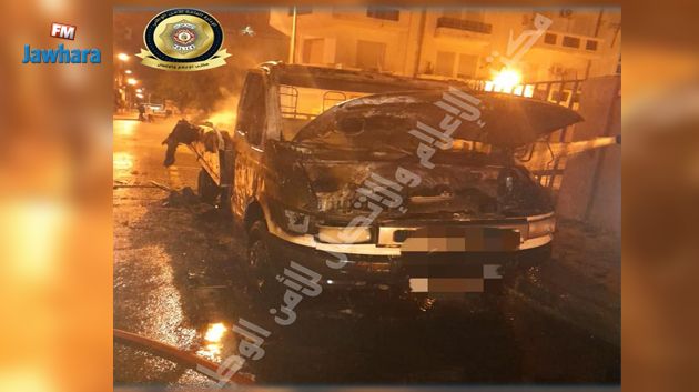 العاصمة: طفل يضرم النار في شاحنة ويلوذ بالفرار