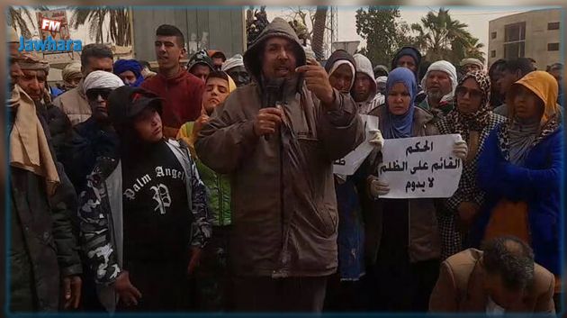 إضراب عام بدوز 