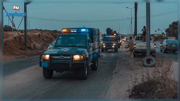ليبيا تبدأ تسيير دوريات أمنية على طول الحدود مع تونس