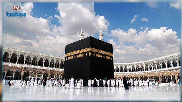 وزارة الحج والعمرة تُحذّر المعتمرين: 'لا تحملوا مبالغ كبيرة أو مجوهرات'