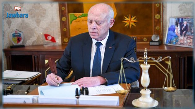 الفرشيشي: رئيس الجمهورية أصدر 81 مرسوما و 104 أمرا رئاسيا خلال سنة