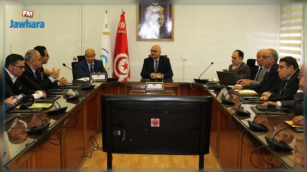 وضعية القطيع وحاجياته من الأعلاف محور جلسة عمل في وزارة الفلاحة