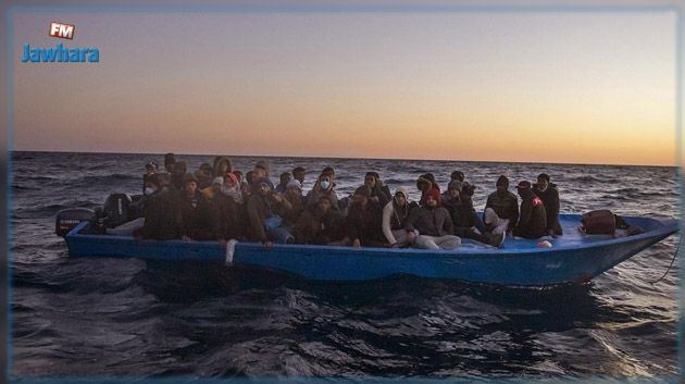 إحباط 22 عملية هجرة غير نظامية و نجدة و إنقاذ 451 شخصا