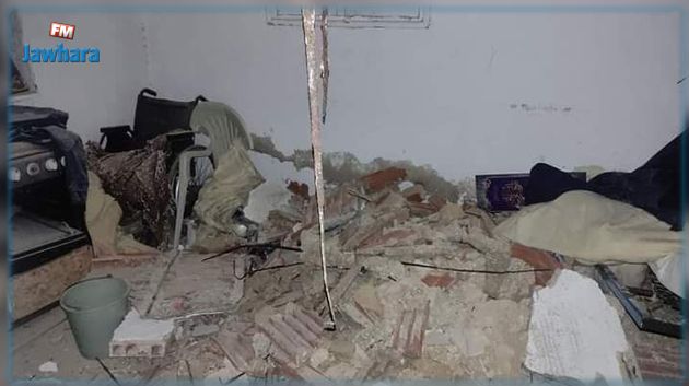 منزل كامل: وفاة شخص وإصابة اخرين اثر سقوط سقف أحد المنازل 