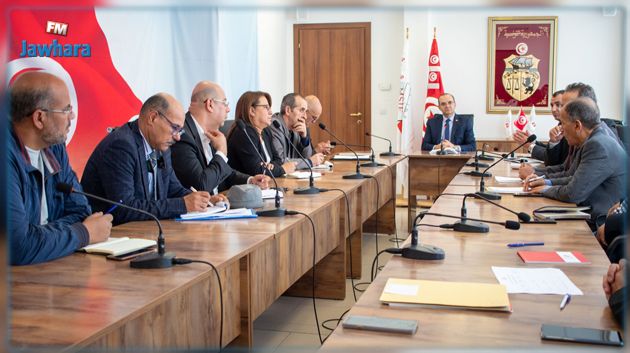  هيئة الانتخابات والمطبعة الرسمية تتباحثان انجاز المطبوعات  الخاصة بالمواعيد الانتخابية القادمة