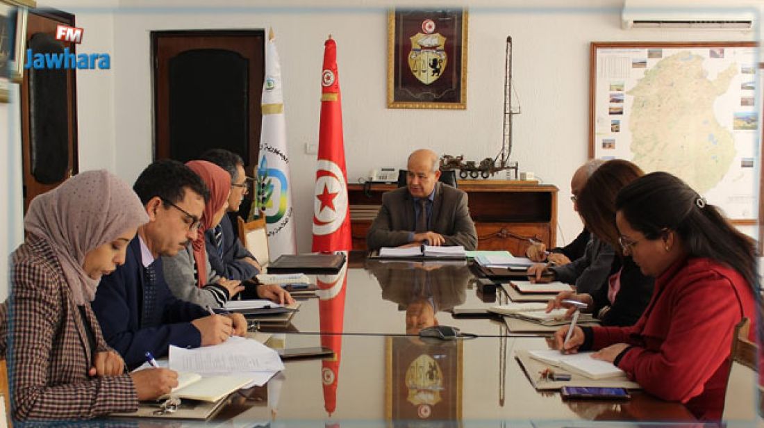 جلسة عمل بين وزارتي الفلاحة والتربية لترشيد استهلاك الماء في الوسط التربوي جلسة عمل بين وزارتي الفلاحة والتربية لترشيد استهلاك الماء في الوسط التربوي