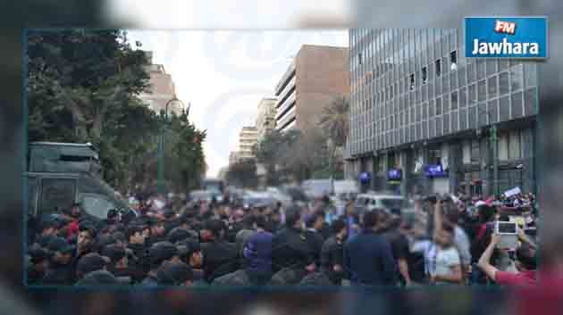 مصر : الحكم على 24 ناشطا بالسجن بتهمة التظاهر دون ترخيص