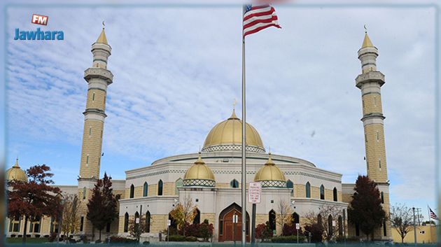 السماح برفع الأذان في جميع أوقات الصلاة في مدينة أمريكية