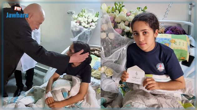 سعيّد يعود التلميذة آية بالمستشفى العسكري