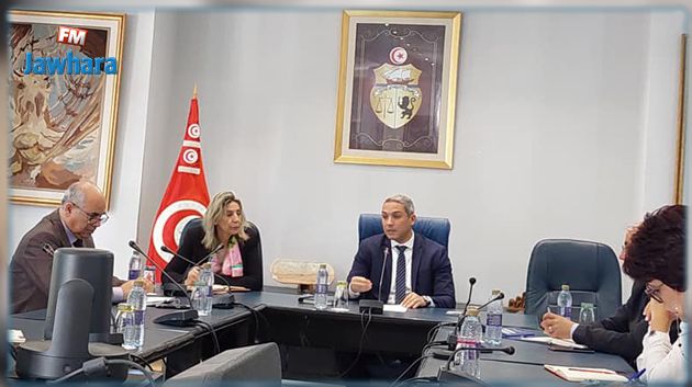 وزير السياحة يشرف على الاجتماع الدوري التقييمي مع إطارات الوزارة 