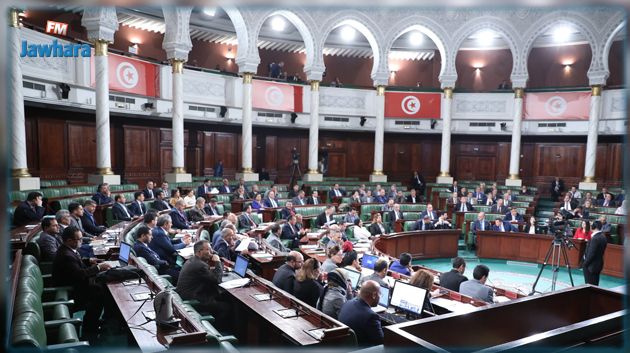 منع النواب من الاستعانة بمساعدين من المنظمات الأجنبية 