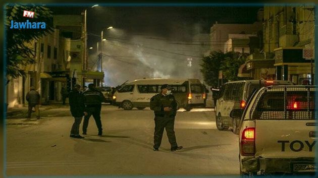 صفاقس: النيابة العمومية تفتح بحثا على خلفية احتجاجات وأحداث شغب في منطقة اللواتة