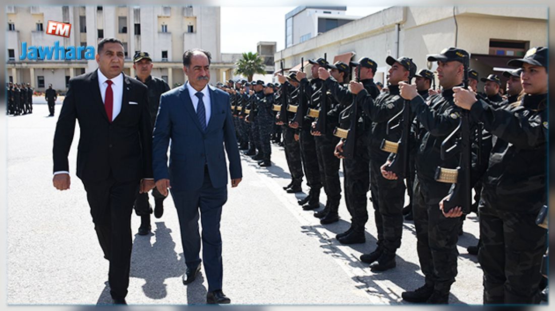 وزير الداخلية يؤدي زيارة ميدانية إلى مقر الإدراة العامة لوحدات التدخل بثكنة بوشوشة وزير الداخلية يؤدي زيارة ميدانية إلى مقر الإدراة العامة لوحدات التدخل بثكنة بوشوشة