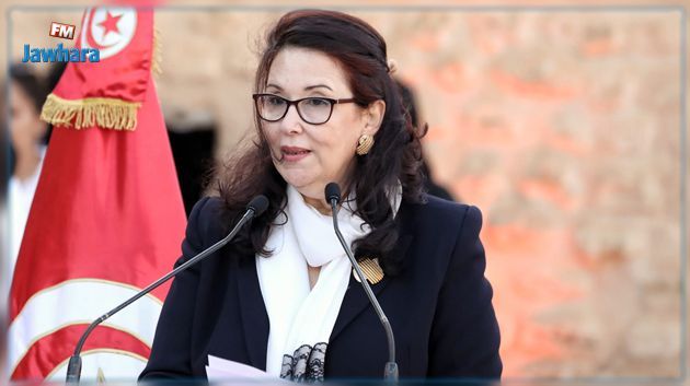 وزيرة الشؤون الثقافية تؤكد التزام الوزارة بمبادئ حرية التفكير والتعبير 